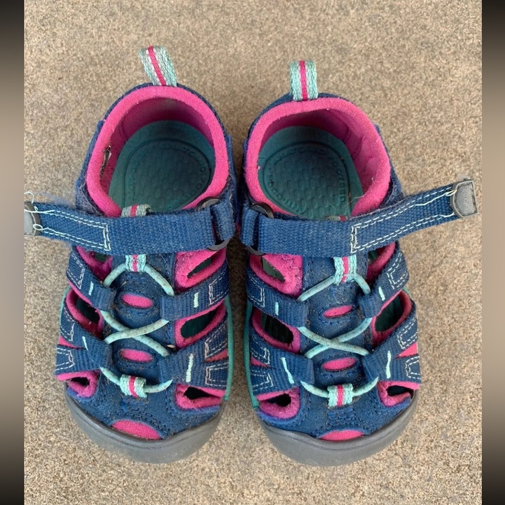 toddler girls sz 3 KEEN summer sandal shoes